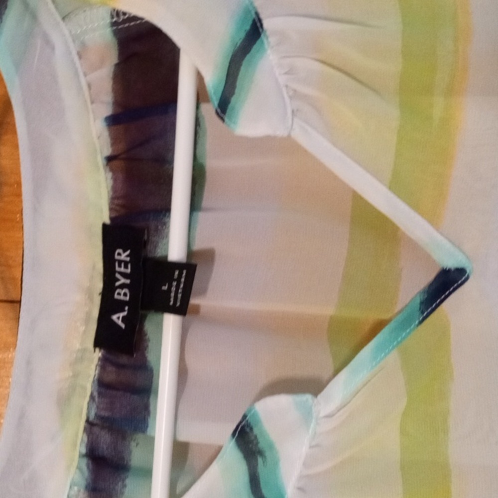 Blouse - Picture 2 of 4